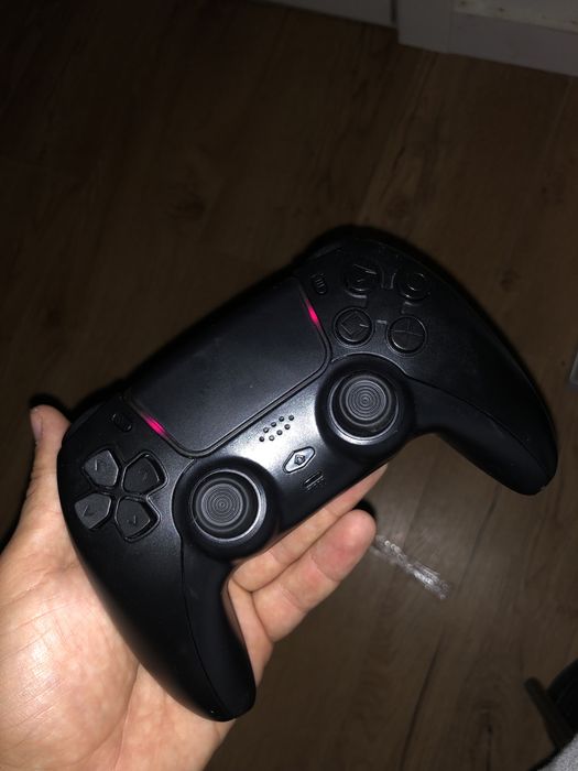 Vendo Ps4 1T Slim ou troco/vai com o ecra