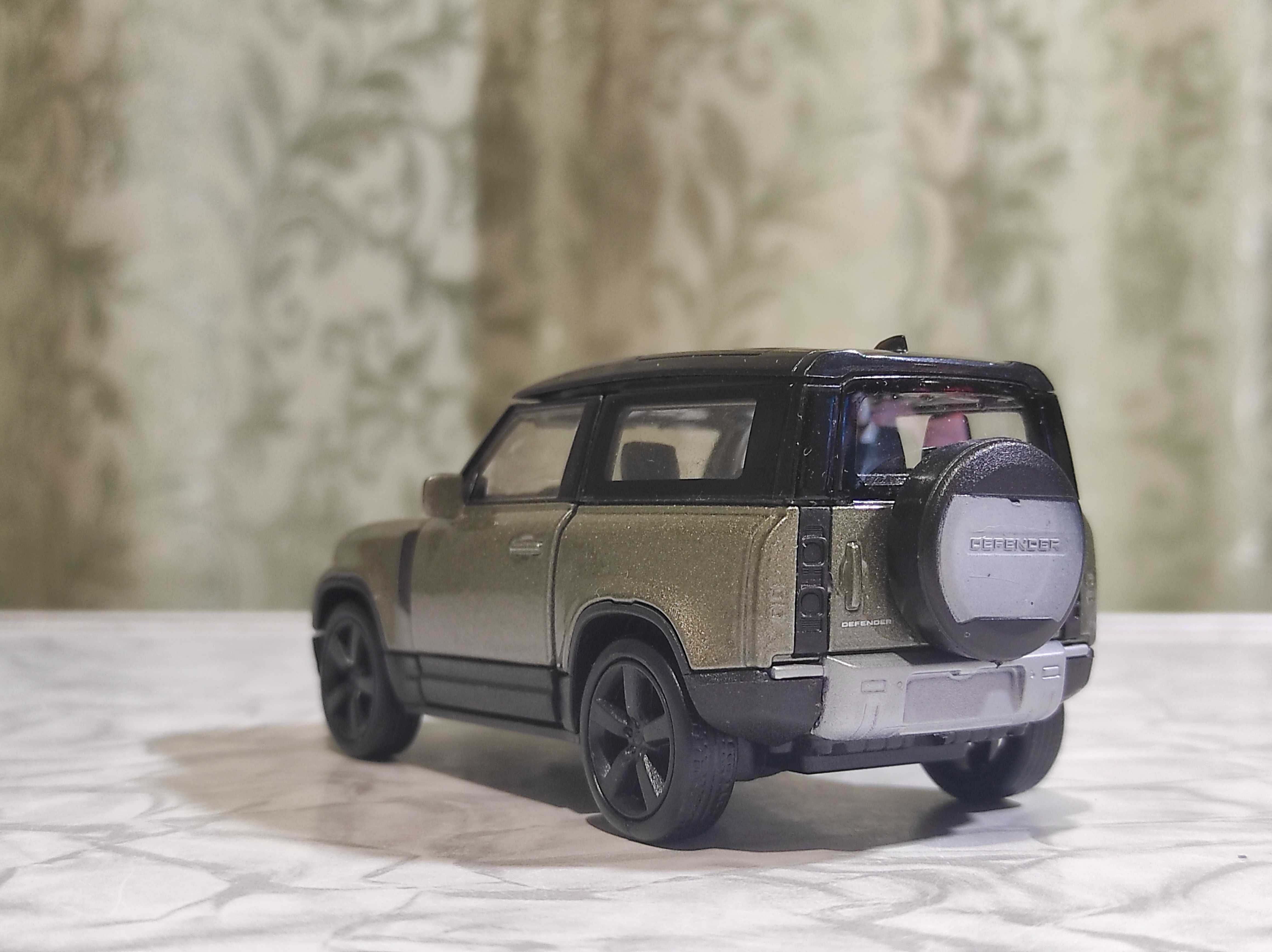 Land Rover Defender 2019 Welly 1/36 Нова колекційна модель