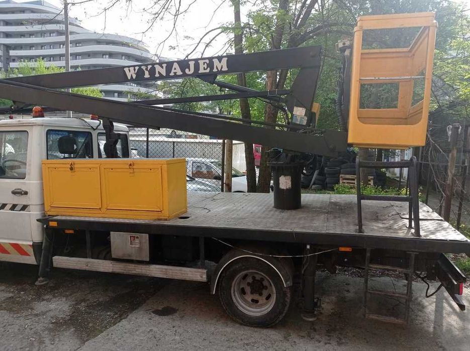Zwyżka , podnośnik koszowy Iveco 14m