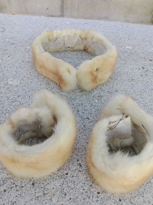Gola e punhos de pêlo