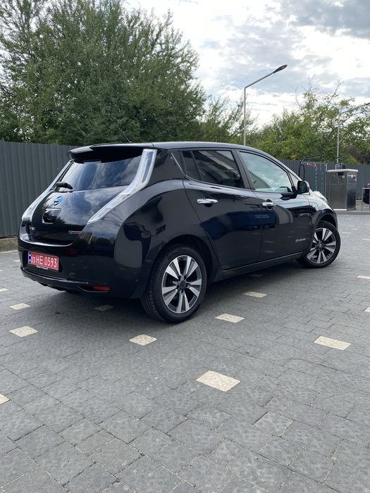 Ніссан ліф 11/12 поділок