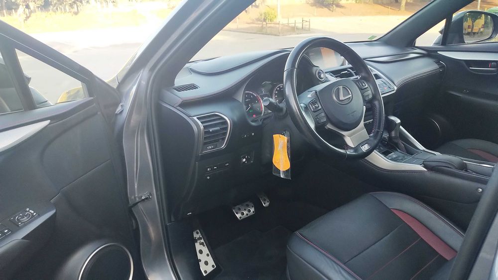 Lexus NX 300h F Sport híbrido 4WD + GPL
