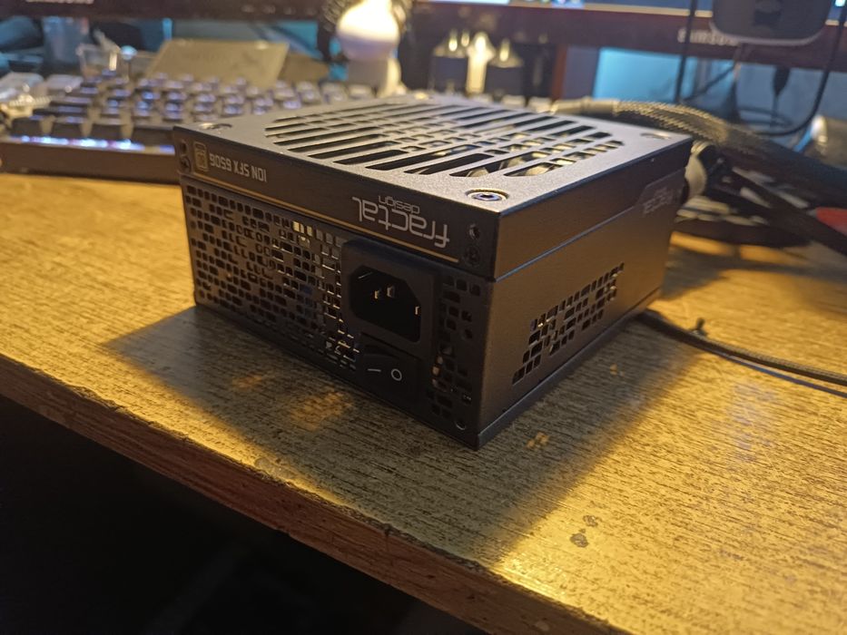 Fractal design ion sfx 650g