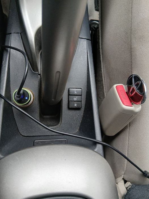 Toyota Auris 2008года