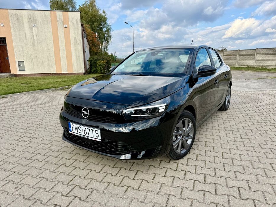 Opel Corsa 1,2 75KM kamera cofania, niewielki przebieg, praktycznie nowe auto