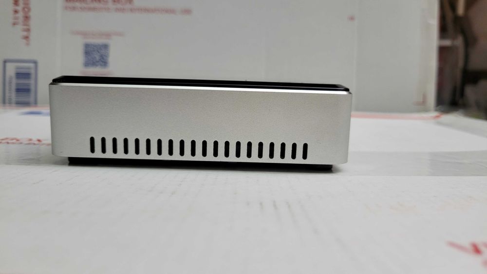 Міні-пк Intel NUC5i5RYK i5-5250u 8-128GB m.2 NVME SSD WiFi BT DP HDMI