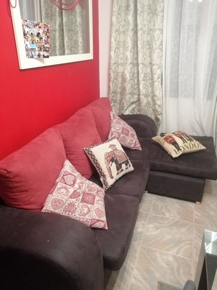 Vendo sofa usado com urgencia…….