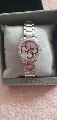 Zegarek srebrny damski Guess