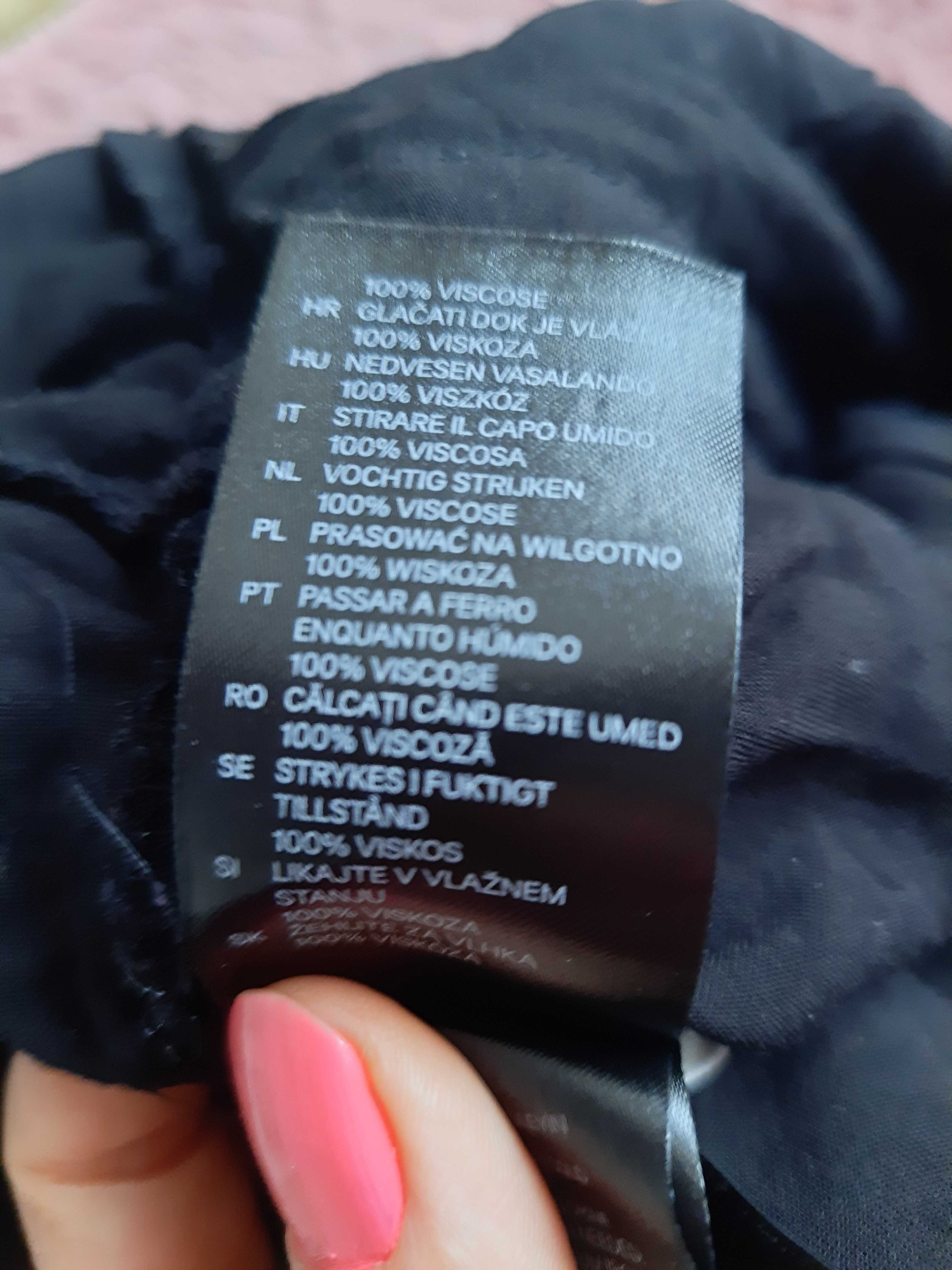 Czarny kombinezon H&M# cieńki lekki z wiskozy