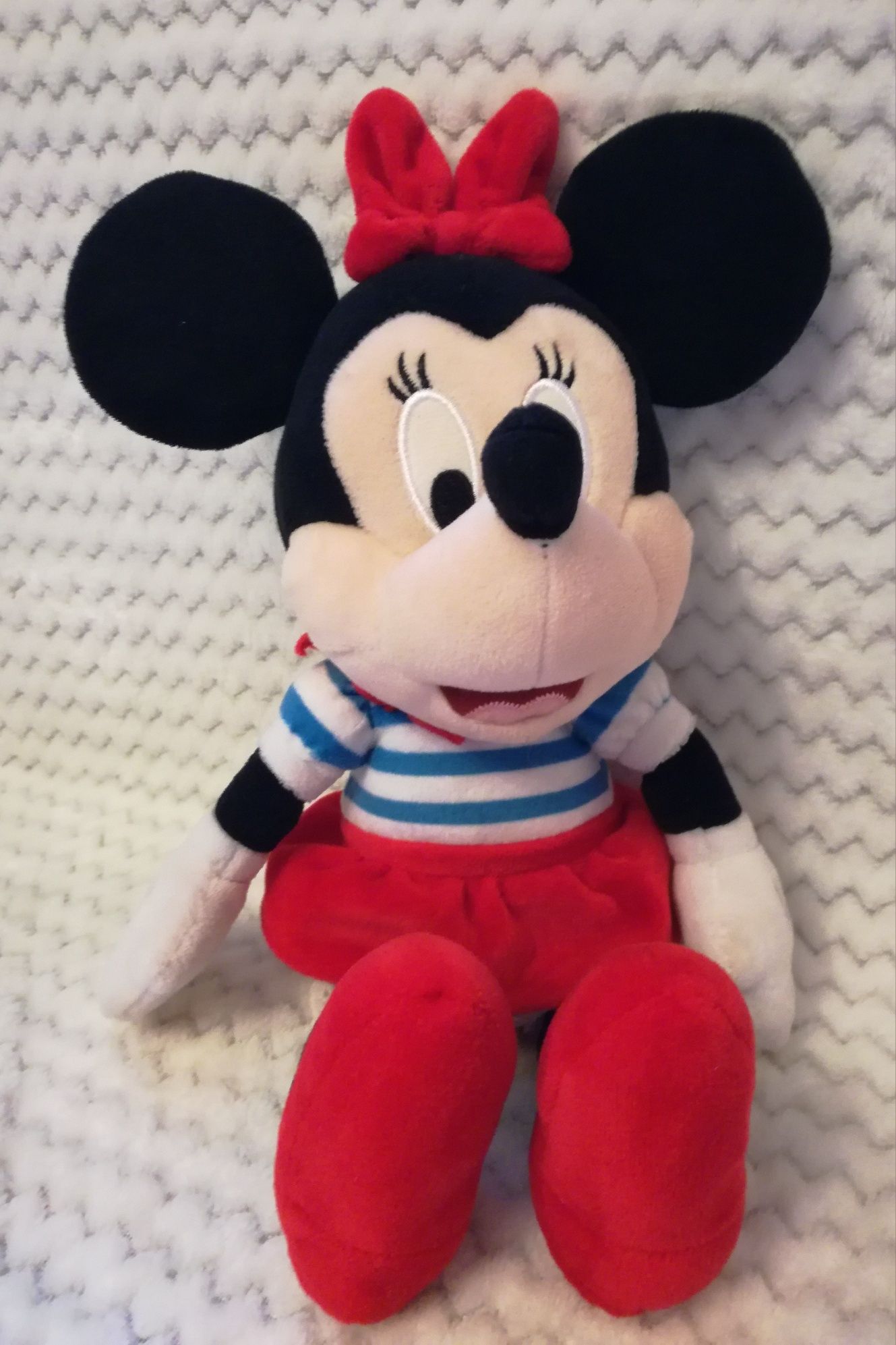 Muzyczna maskotka Myszka Minnie Disney IMC Toys