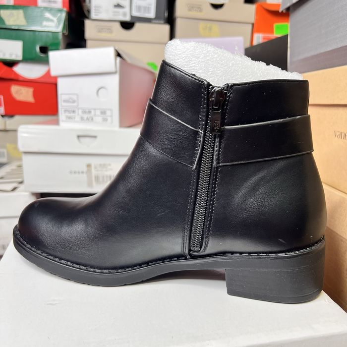 Ботинки жіночі LPB, розмір 39. Оригінал!!!