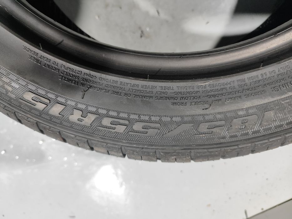 2 pneus Novos 185-55R15 - Oferta dos Portes