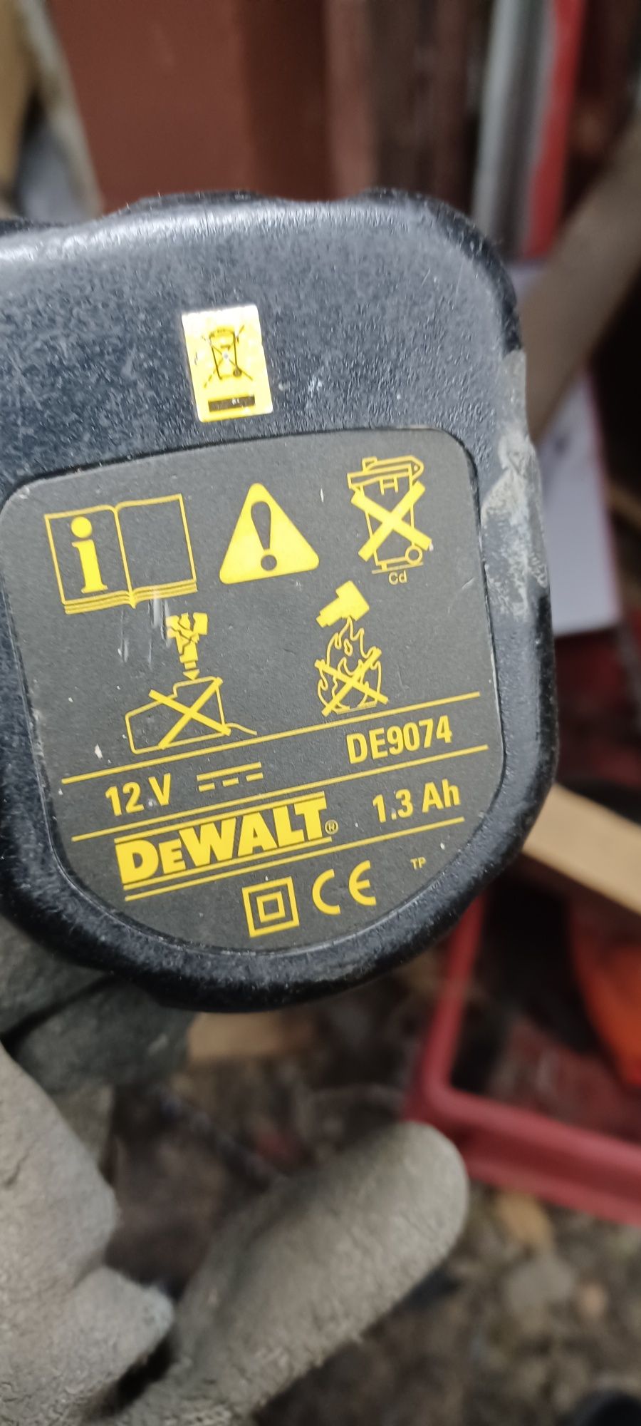 Dewalt 2x 18v 12v