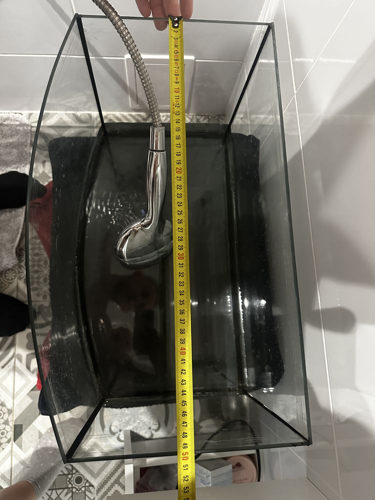 Sprzdam akwarium 54l