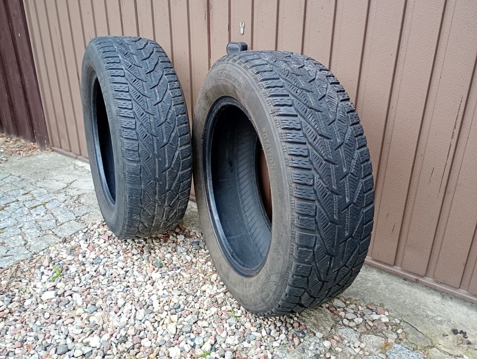 Opona Kormoran Snow 205/60/16 96H zimowa 2 sztuki