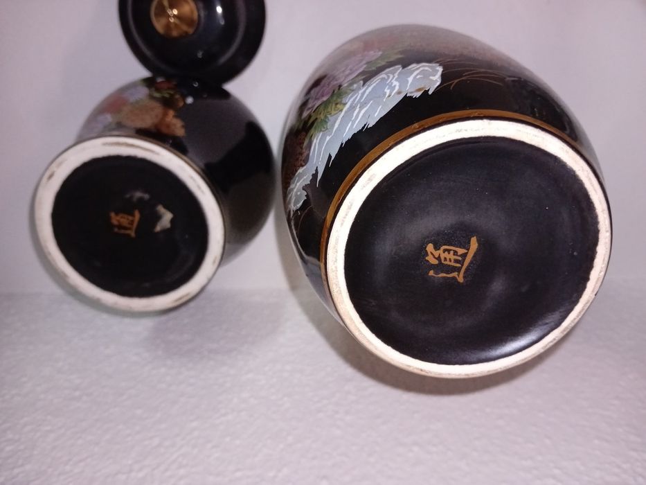 Conjunto de jarra e pote oriental