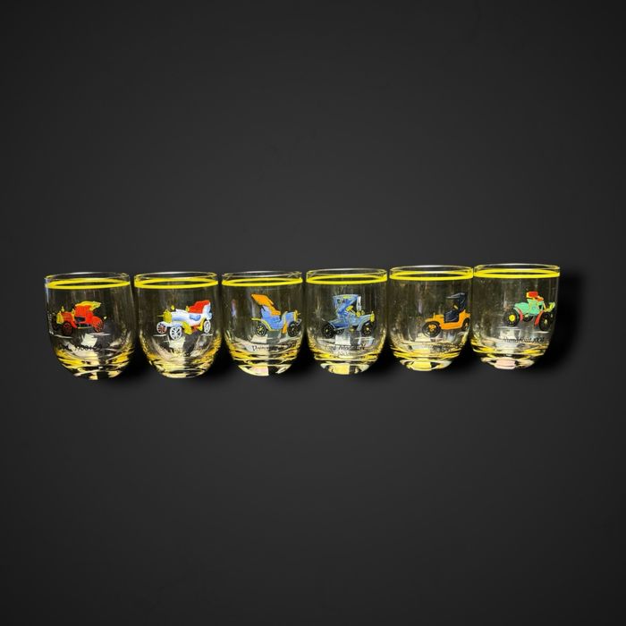 Zestaw 6 szklanek angielek vintage z motywem zabytkowych aut b5/063021