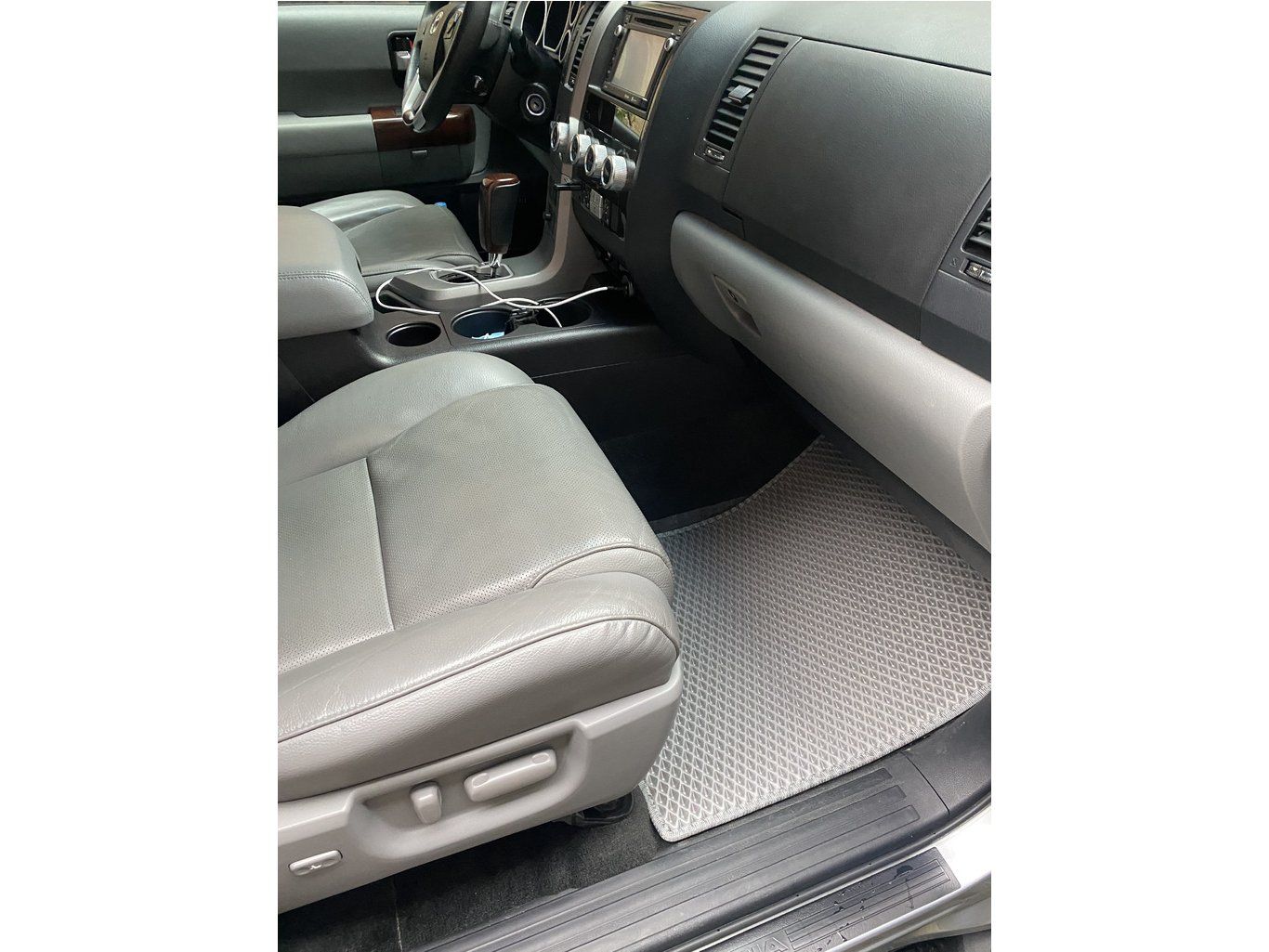 Toyota Sequoia Полиуретановые коврики 3 ряда (EVA, серые)