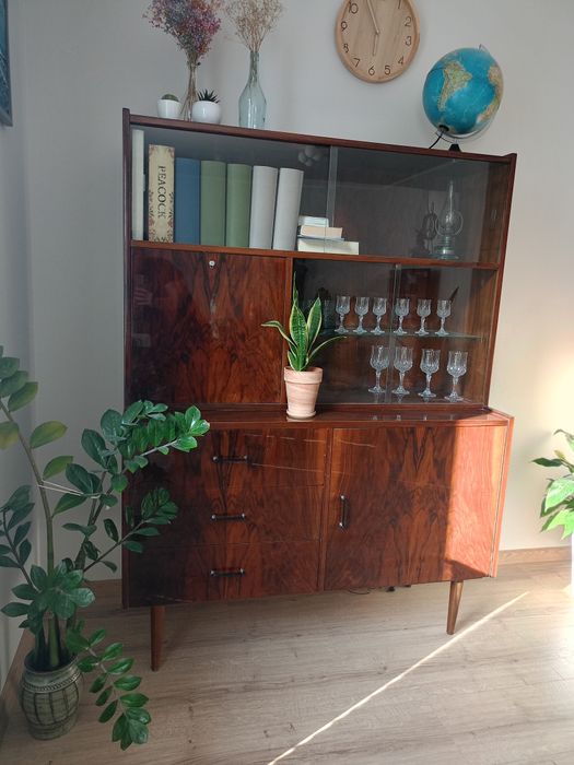 Komoda, witryna, kredens PRL
