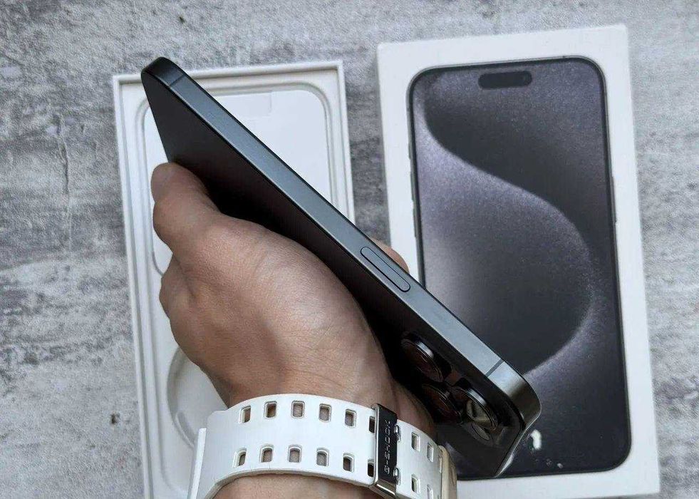 iPhone 15 Pro Max, 256 ГБ