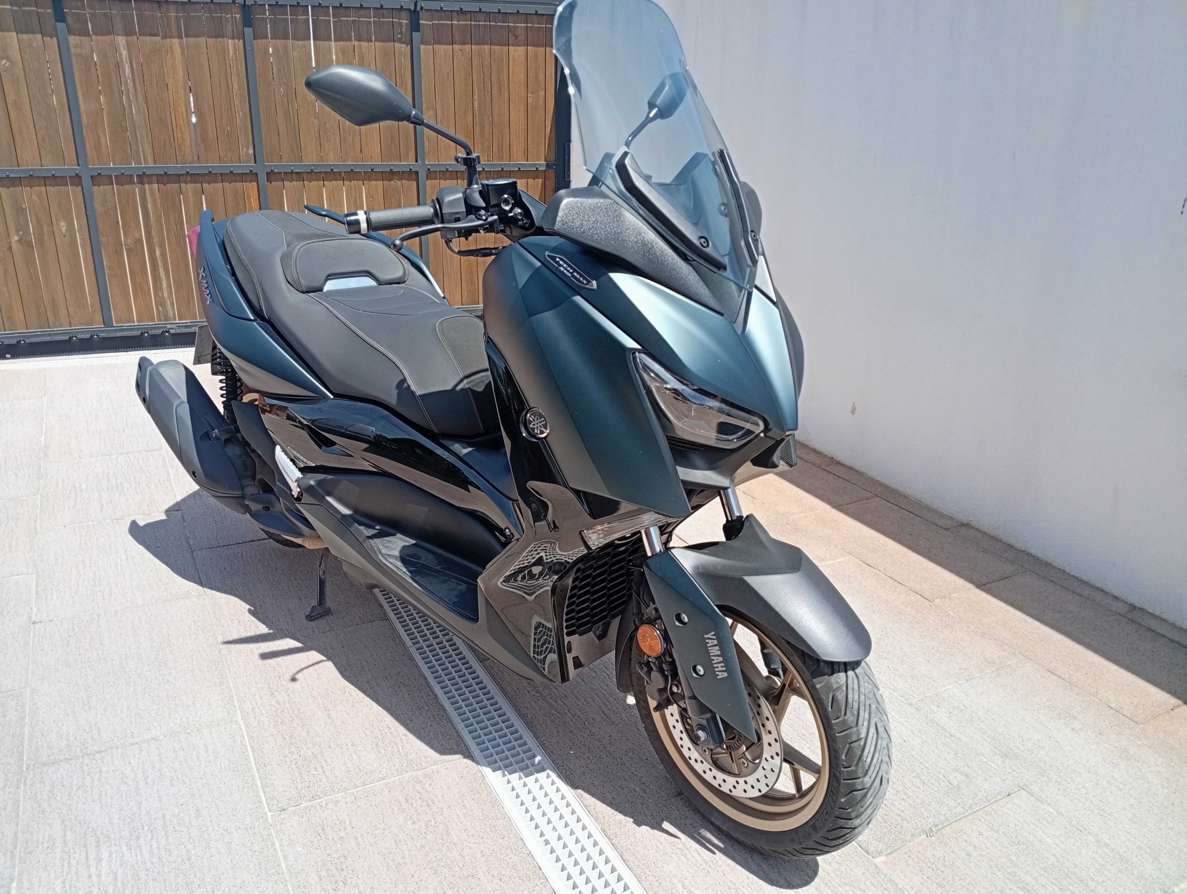 Yamaha XMAX 125 Tech Max com GARANTIA