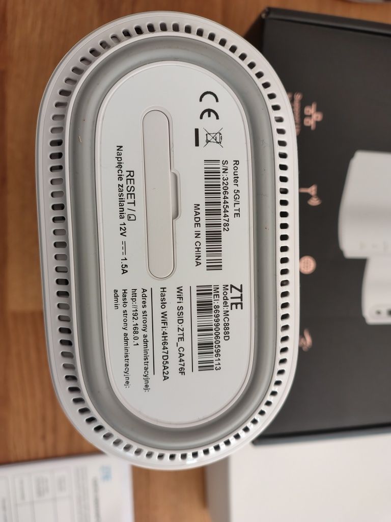 Router stacjonarny 5G LTE ZTE MC888