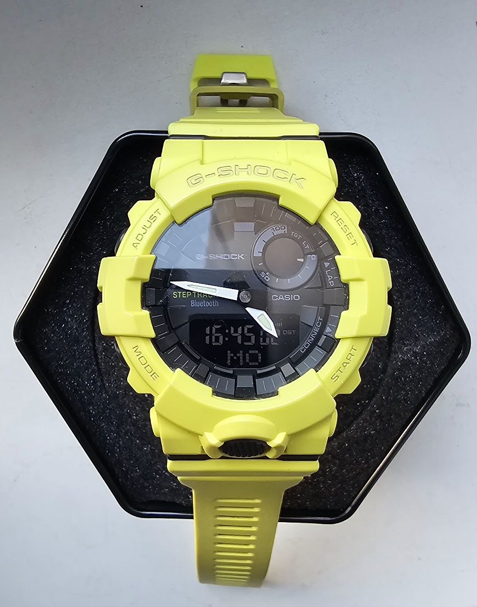 G-SHOCK Style G-Squad Bluetooth Sync Step Tracker GBA-800-9AER