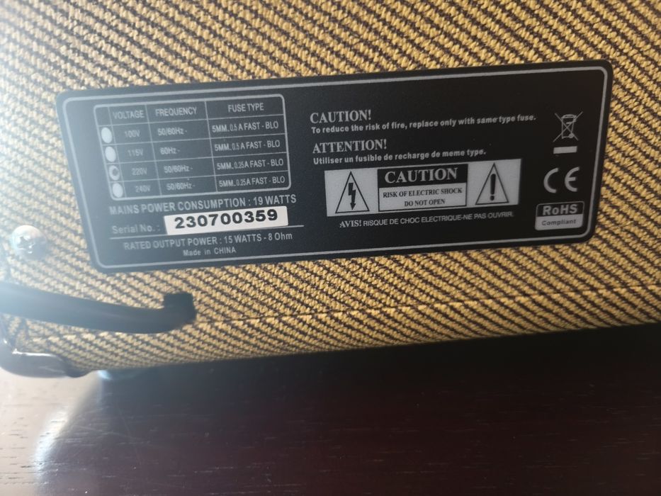 Amplificador SubZero 15W