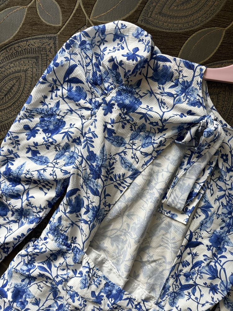 Плаття Zara, Mango