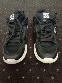 DC Shoes buty sportowe 44.5r 29cm dobry stan brak uszkodzeń