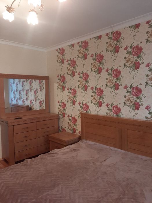 Здам 2Поверх Будинок Центр можливо Короткий Термін оренди