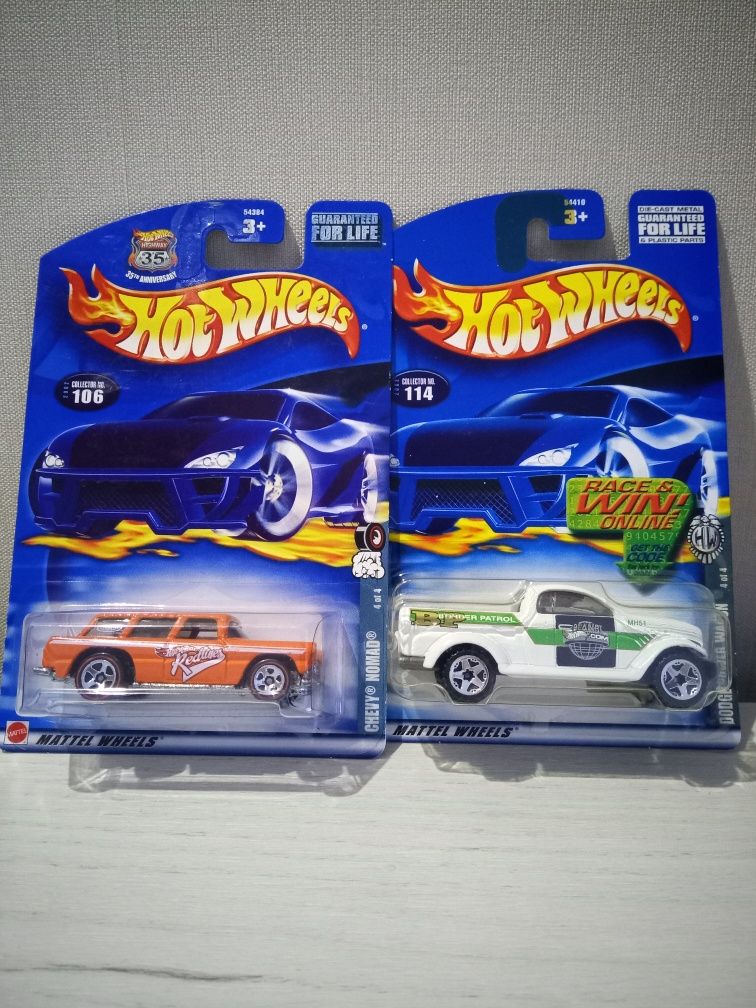 Машинки hot Wheels