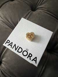 Charms Pandora shine zloty cyrkonie serduszko