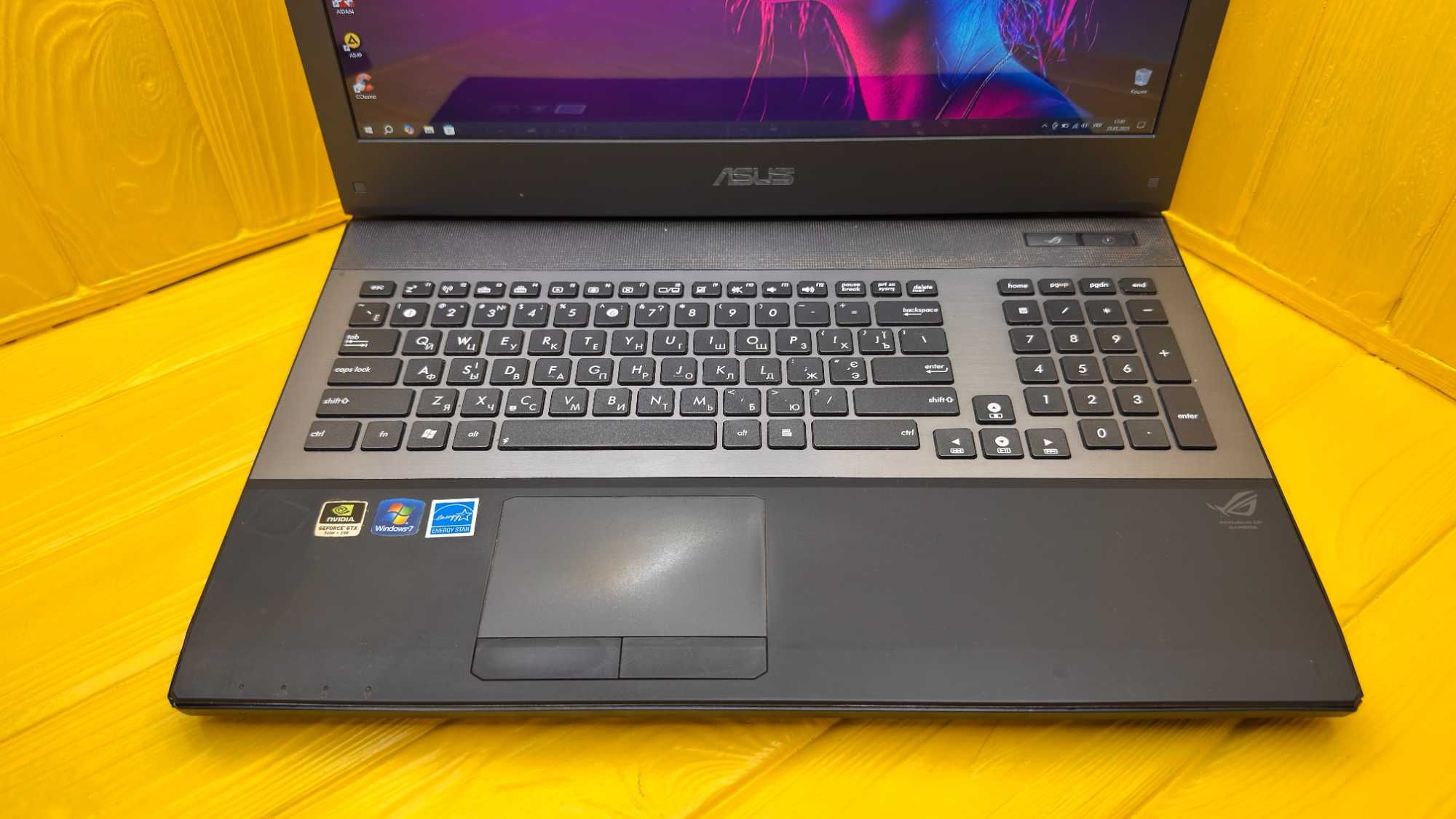 Ноутбук Для Работы и Игр Asus ROG G74SX /17.3" FHD/GTX 560M 2 GB