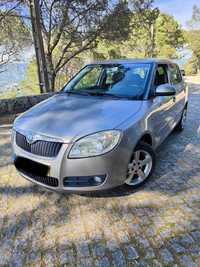 Skoda Fabia 1.2 HTP 5 portas