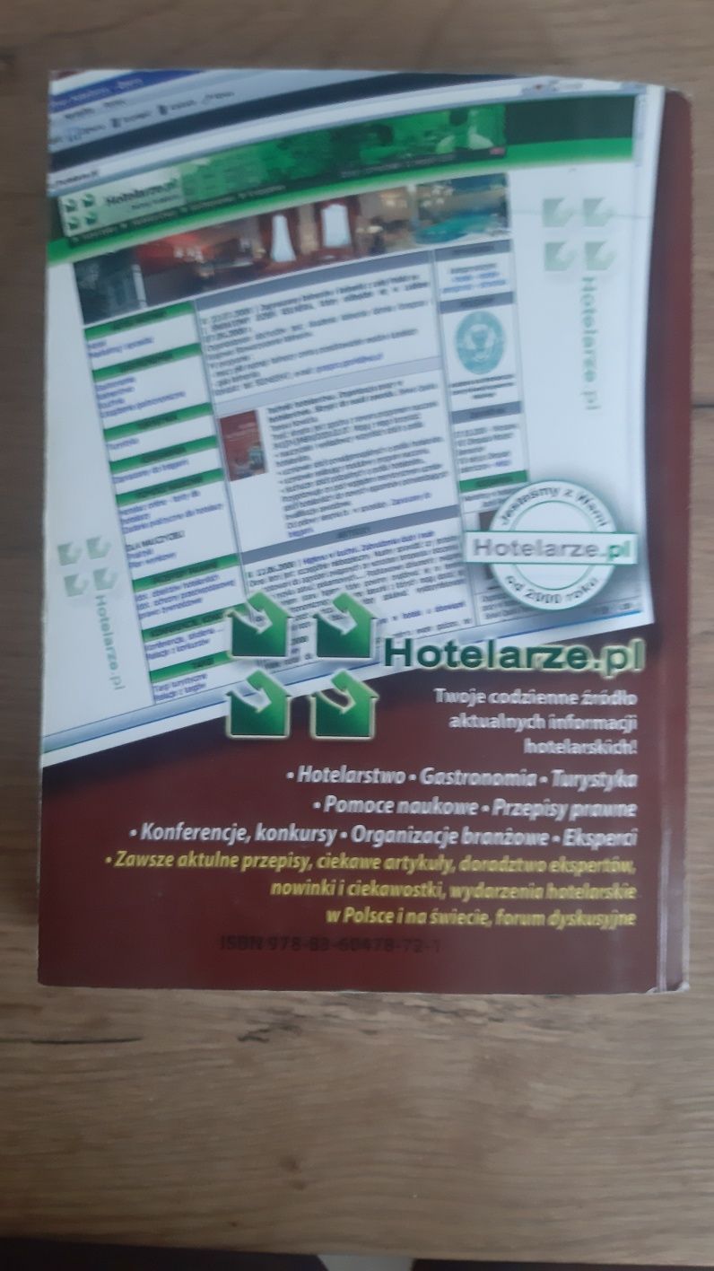 "Technik hotelarstwa, organizacja pracy w hotelarstwie" Sylwia Oparka