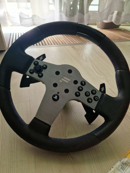 Baza i kierownica Fanatec clubsport CSW v2.5 Fanatec CSL Elite P1