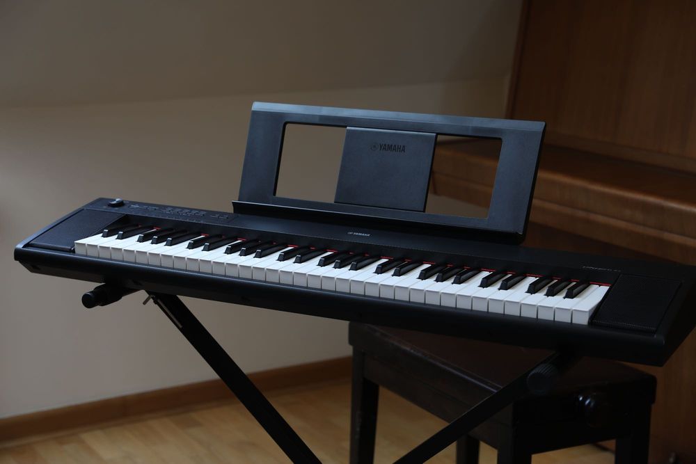 Keyboard Yamaha Piaggero NP-12 + pokrowiec