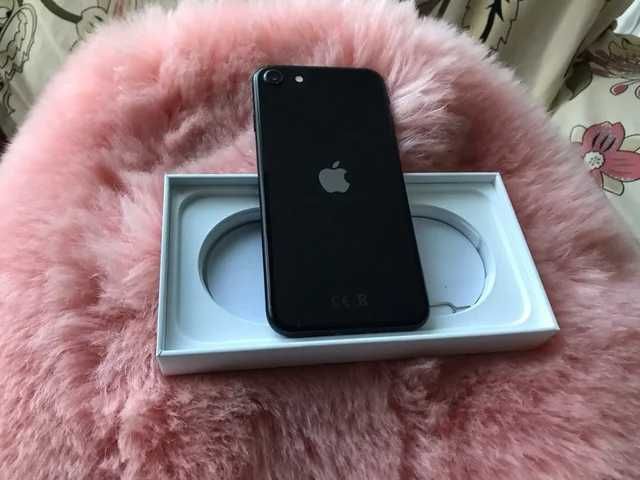 Apple iphone se 3 geracao 64gb preto