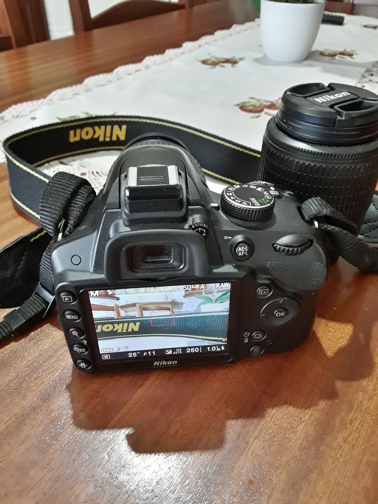 Máquina fotográfica Nikon 3200