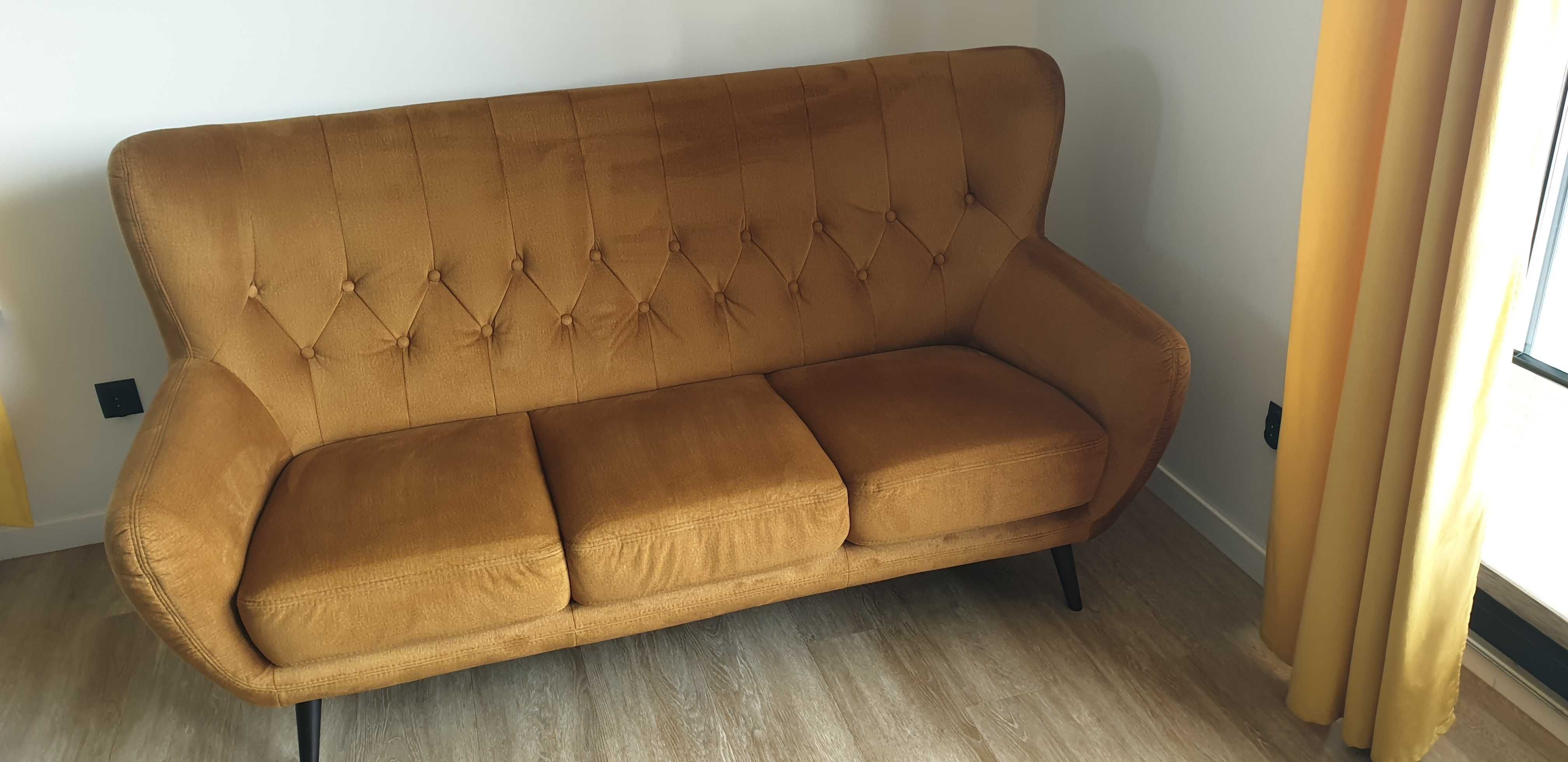 Sofa trzyosobowa