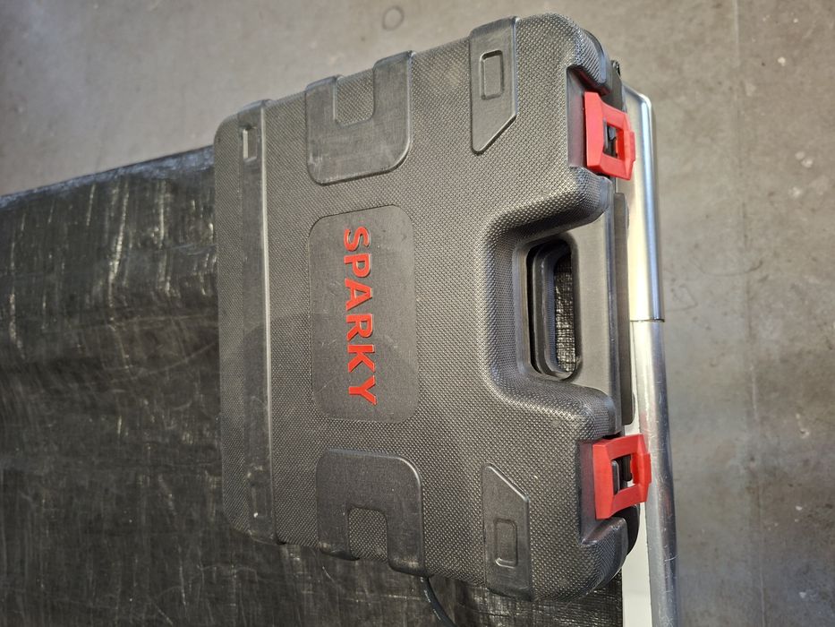 Wyrzynarka Sparky TH 70E