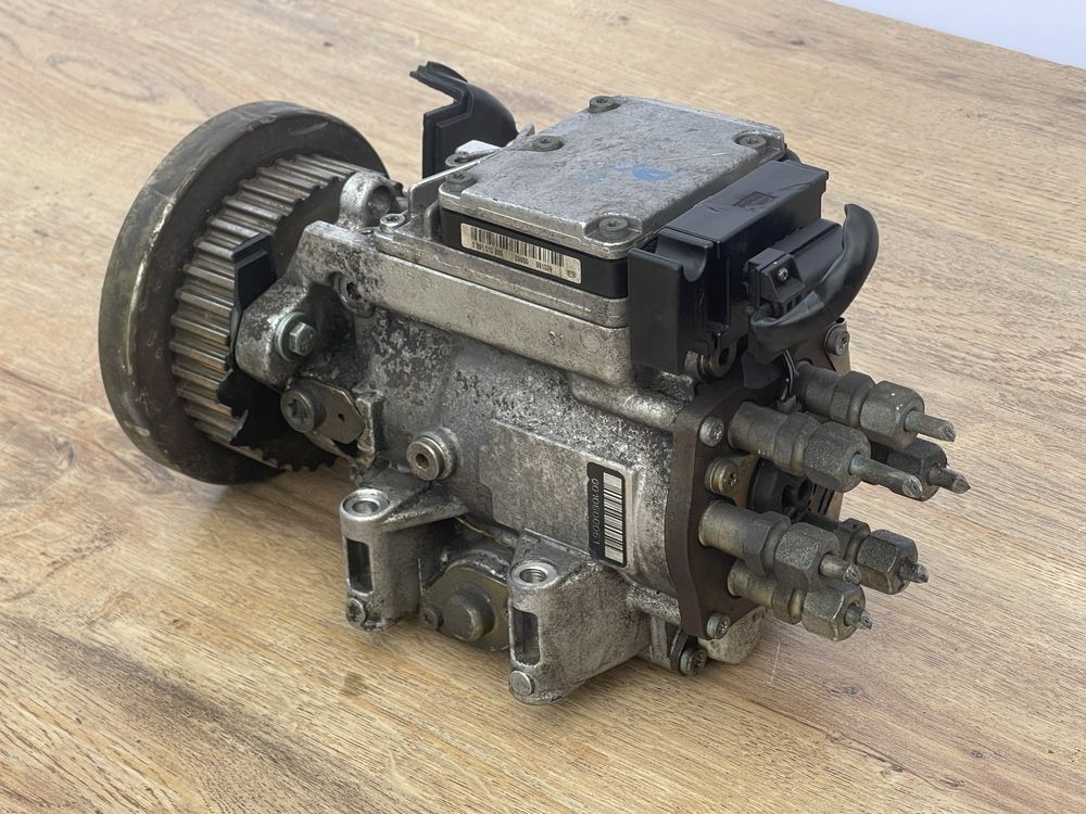 Тнвд Audi A6 C5 2.5 Audi A4 B6 Passat B5 2.5TDI 059130106J 0470506030