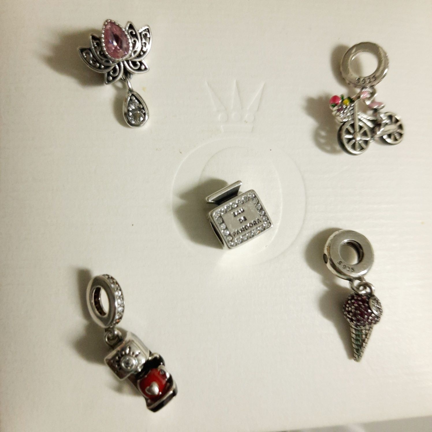 Charms em prata esterlina