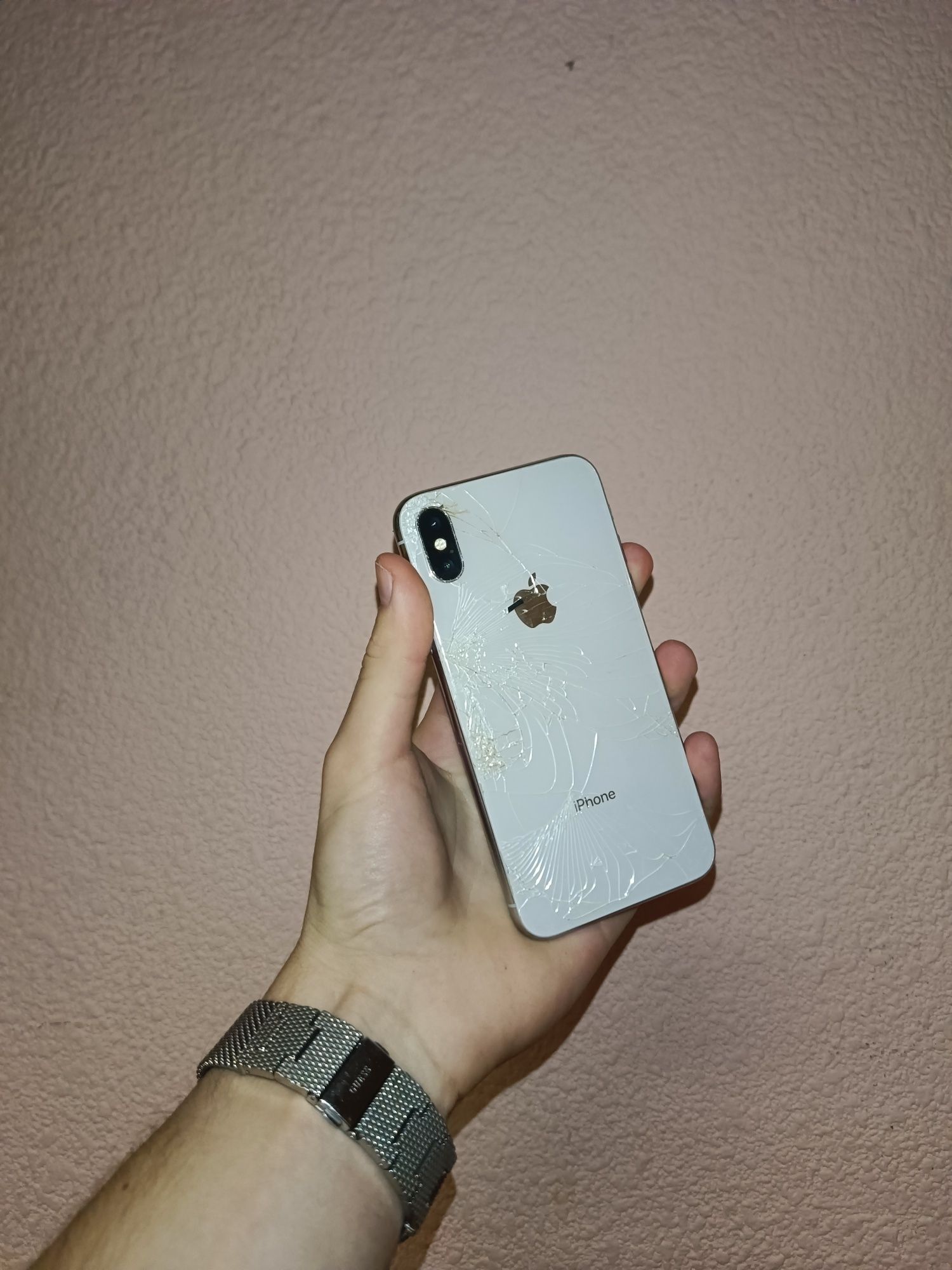 iPhone x 64gb r-sim