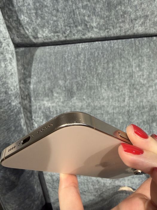 iPhone 16 про мах на 512