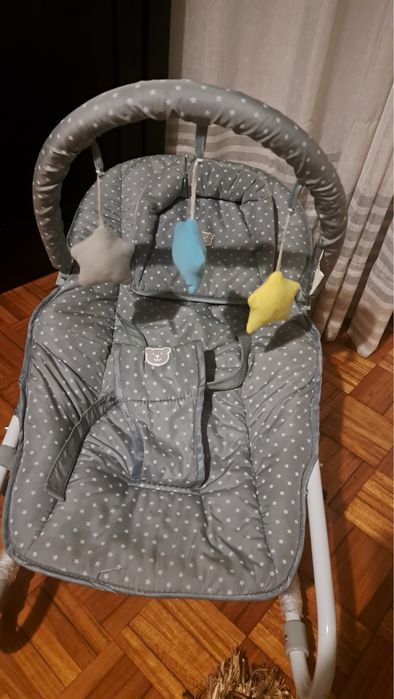 Vendo cadeirinha de balanco