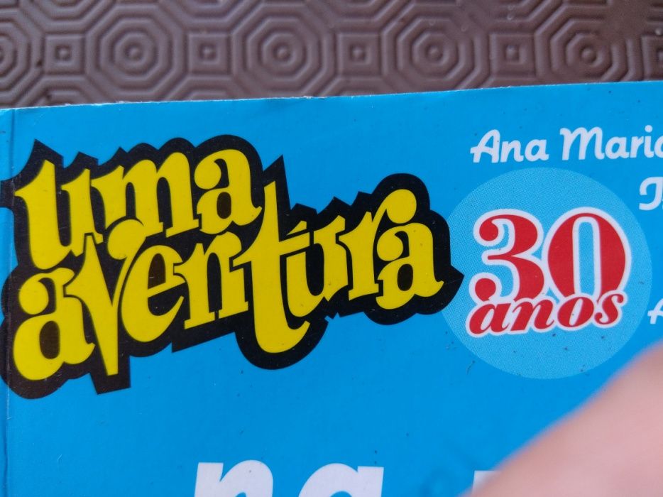 Uma aventura - livros duplos