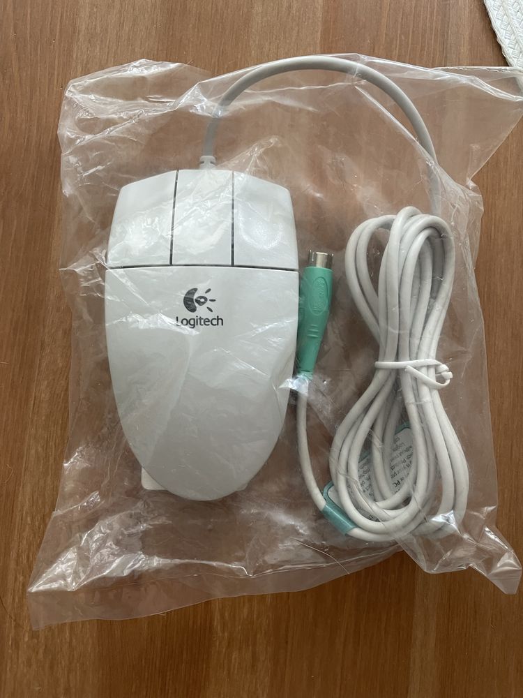 Mysz Logitech PS/2 nowa