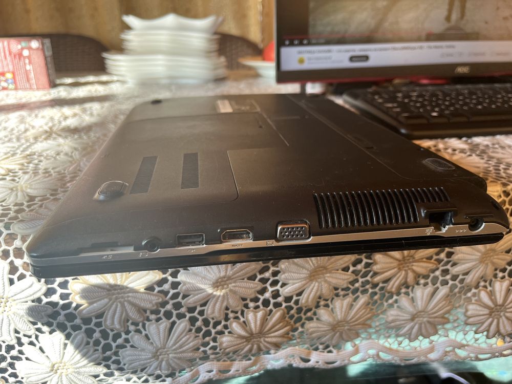 Ноутбук samsung m300 intel pentium/6gb/120ssd/320hdd